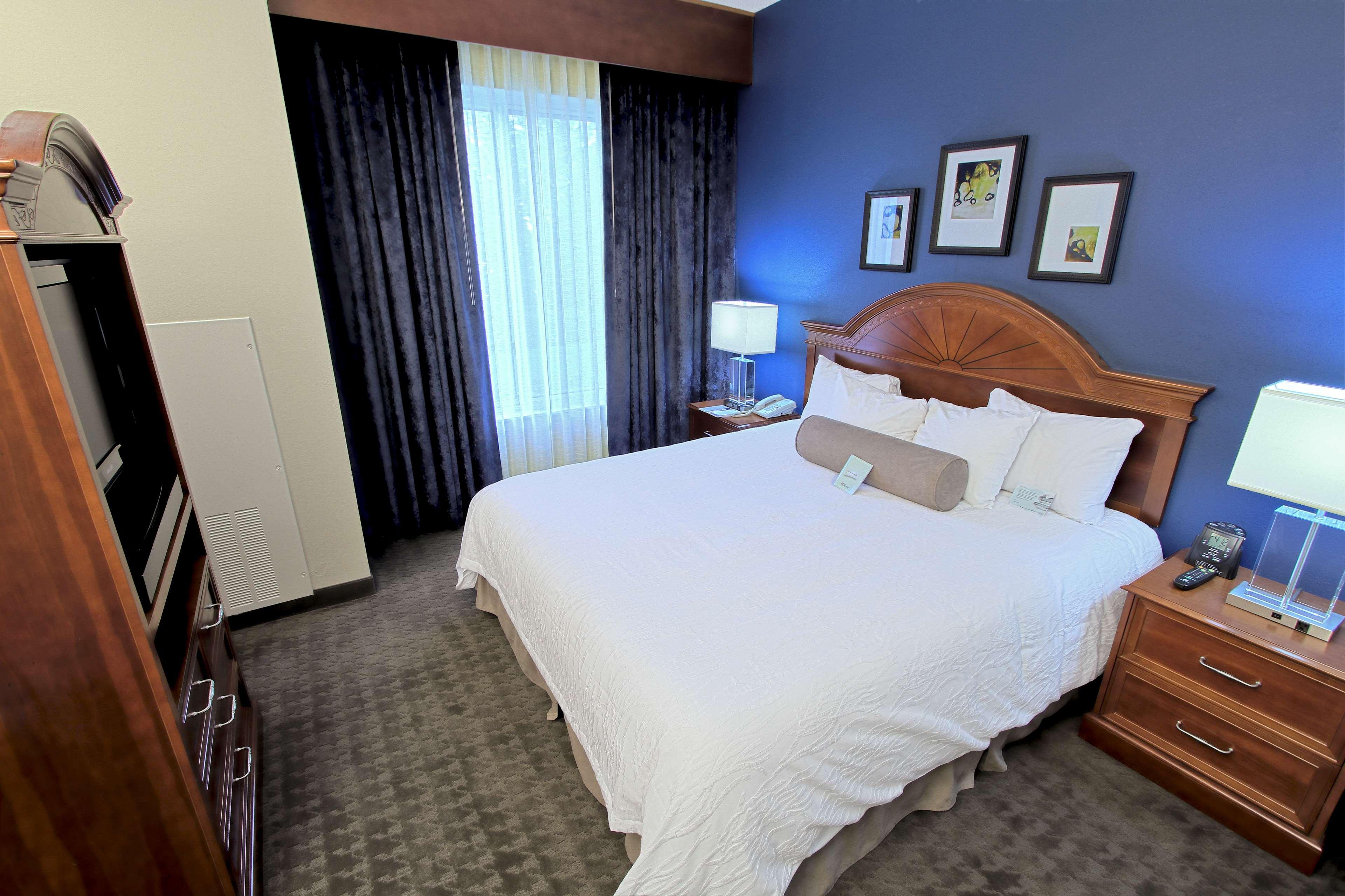 Hilton Garden Inn Westbury Quarto foto